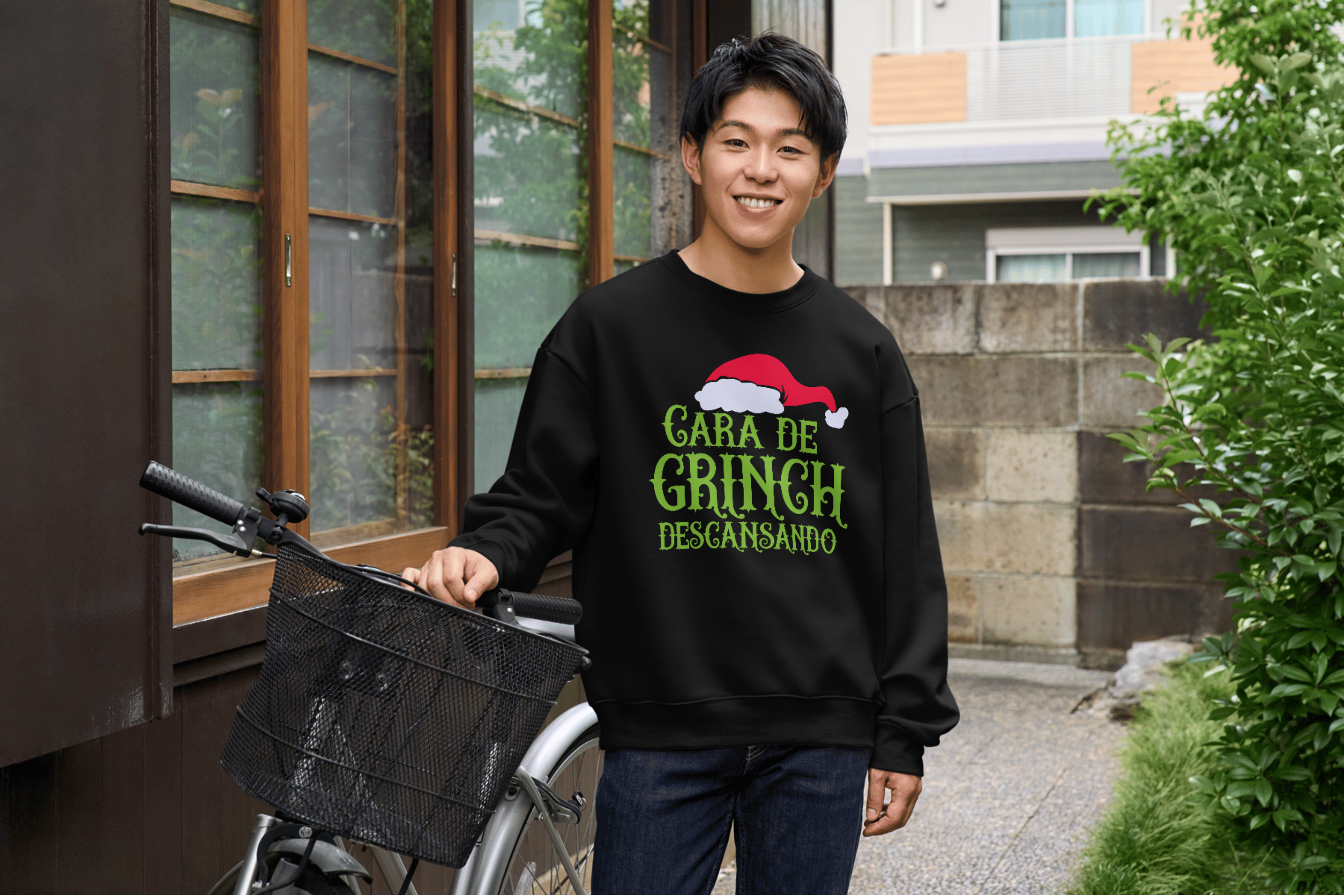 Cara De Grinch Descansando Sweater